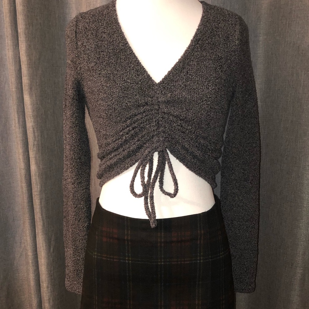Soft Fuzzy Gray Long Sleeve V Neck Cinch Scrunch Sweater